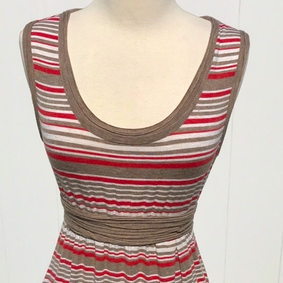 Max Studio Striped Summer Sleeveless Khaki Tan Cream and Coral Dress Size Medium - Picture 3 of 13